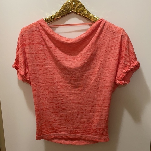 Free People // We The Free Astrid Red Lotus Tee Top - Picture 9 of 16